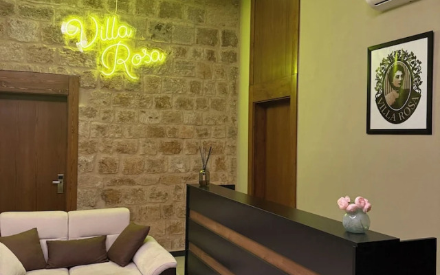 VillaRosa Luxury Boutique