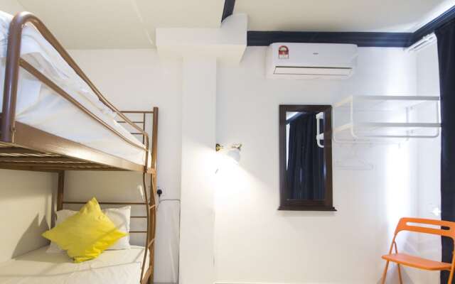 ZEN Hostel The Bed Station