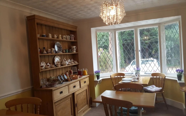 Sadlers Guest House