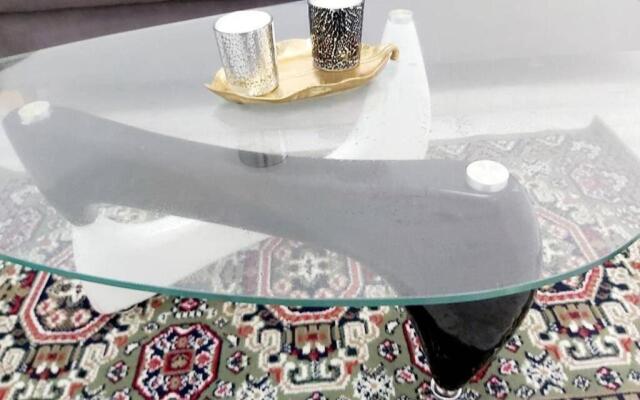 Gorgeous Stylish Cheri Victorian House In Manchester