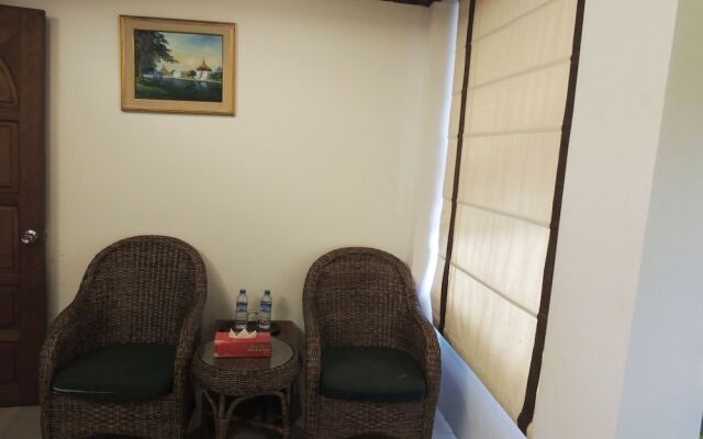 Hotel Pho Sein