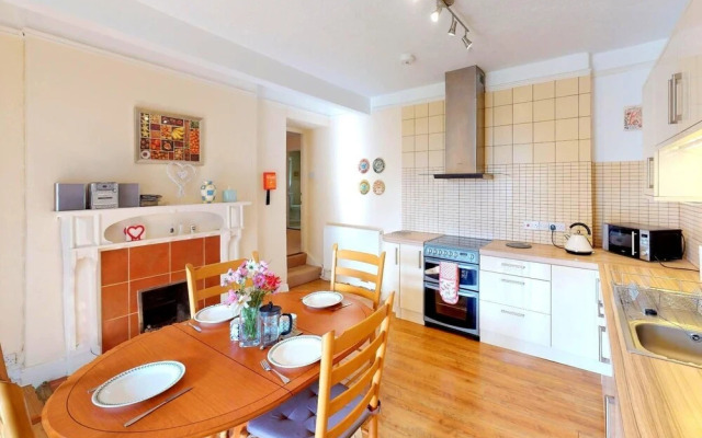 Bishops Tawton Overton House 2 Bedrooms