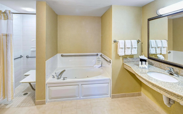 Hilton Garden Inn Augusta