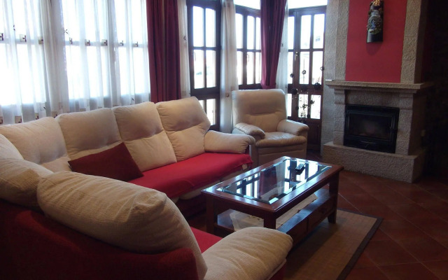 Casa de Aldea el Pontón
