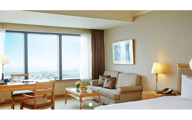 85 Sky Tower Hotel