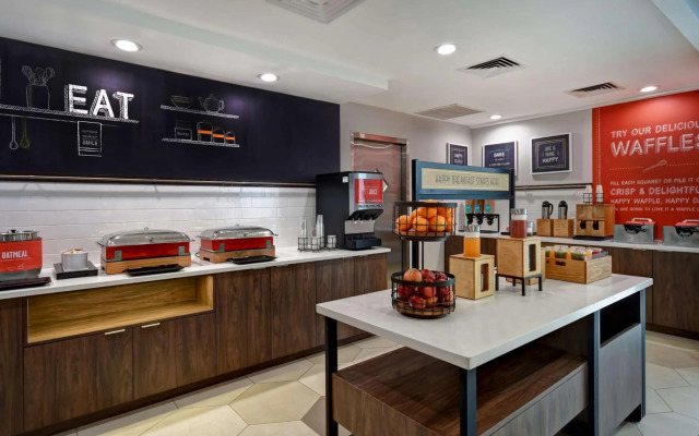 Hampton Inn NY-JFK