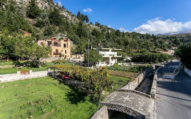 Ifigenia Luxury Suites and Villas