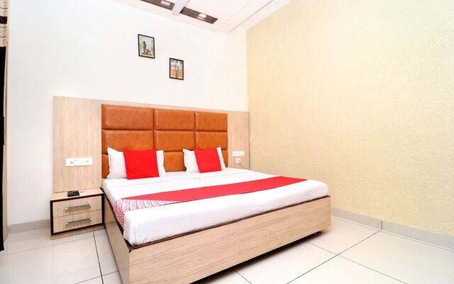 Hotel Batra