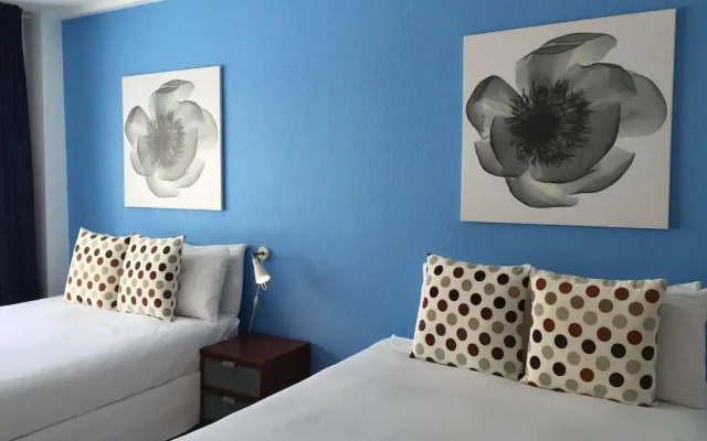 Casablanca by Design Suites Miami