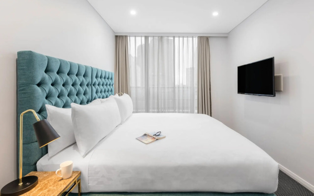 Meriton Suites Pitt Street, Sydney