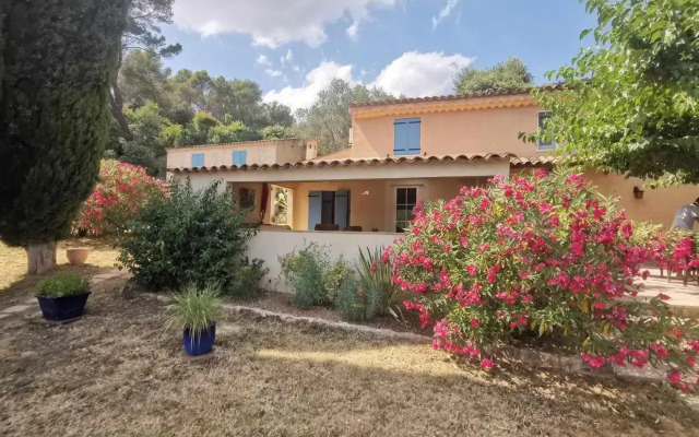 Gites Colline De Sollies