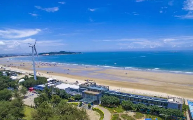 VillaJade Seaside Resort