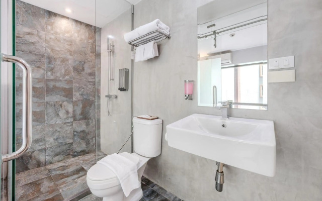 Super OYO 484 Pannee Residence Khaosan (Sha Plus)