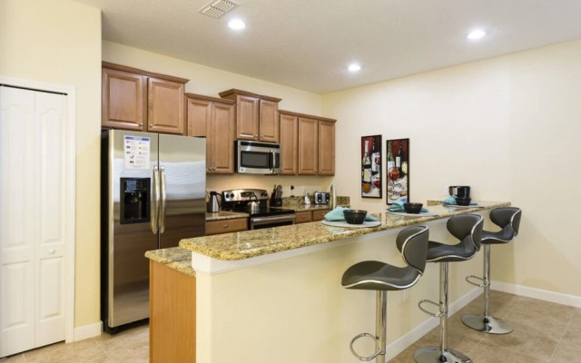 Bismarck Palm Townhome 8971