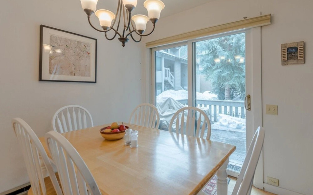 Horizon Four 141 - 2 Br Condo