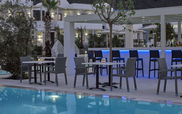 Aurora Luxury Suites