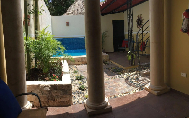 Casa Del Maya Bed & Breakfast