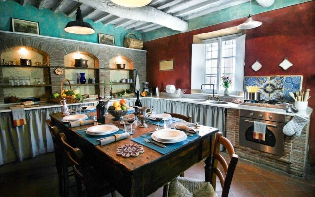 Casa Colli by Vacation in Lucca