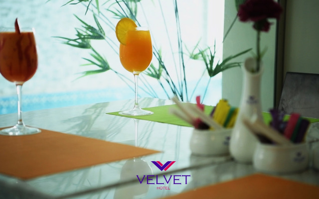 Velvet Hotel