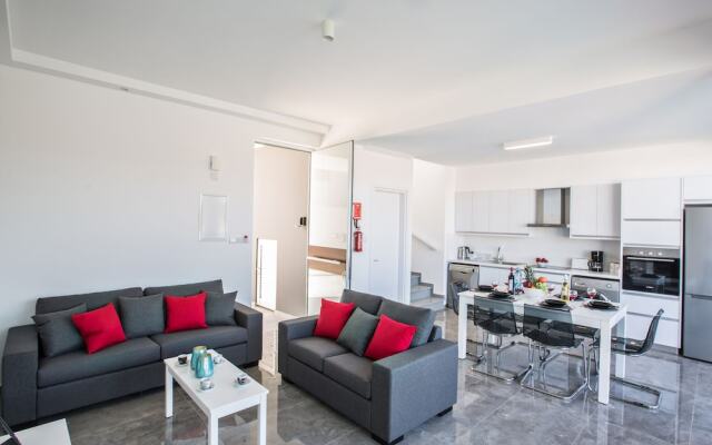 Villa Prol25, Beautiful 2bdr Protaras Villa With Pool, Close to Fig Tree Bay