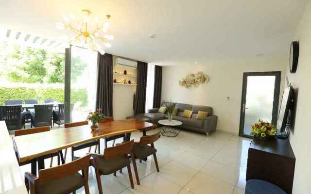 Oceanami Villa Homestay - Oceanami Villa Homestay & Beach Club Long Hai