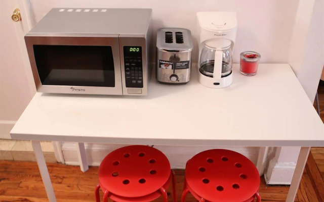 Metro Studio Apartment in Kipsbay