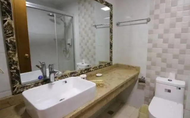GreenTree Inn Jiangsu Changshu Longying Plaza Express Hotel