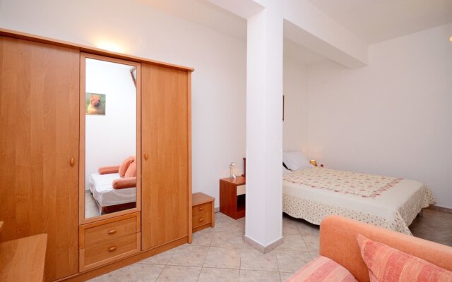 Apartments Bovarovic