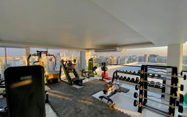 300sqft 1 Apartment with Sauna & Pool