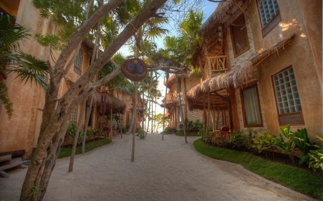 Life Source Retreats Tulum - All Inclusive