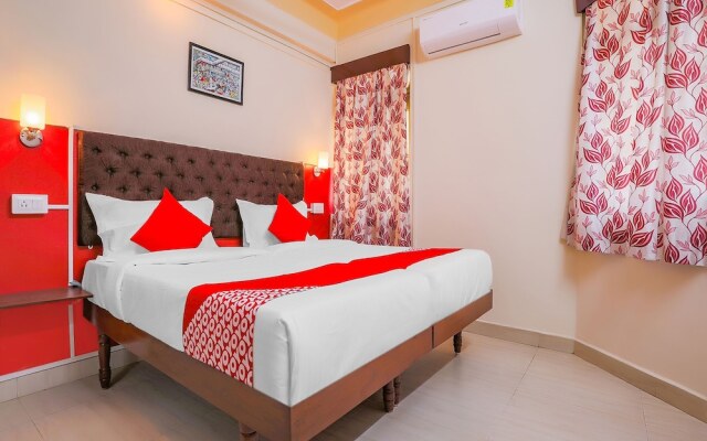 OYO 36088 Sanman Hotels