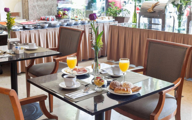 Eurostars Zona Rosa Suites