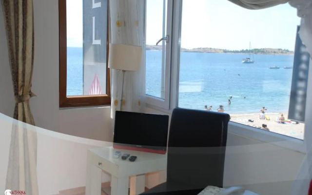 Celeb Hotel
