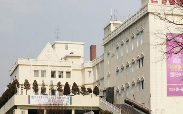 Hankang hotel