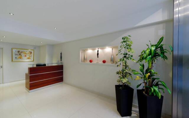 Senillosa House