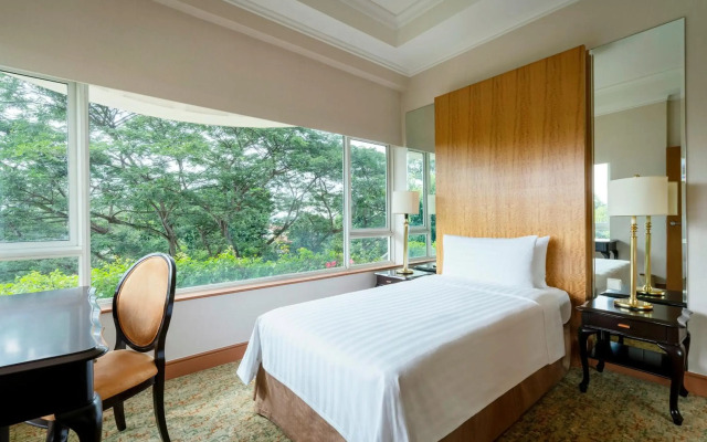 Shangri-La Apartments, Singapore