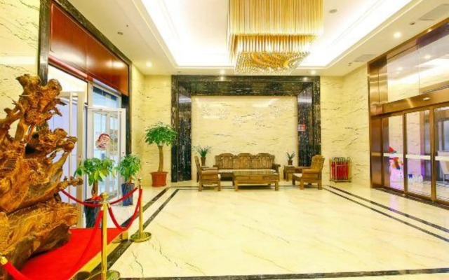 Junhao International Hotel (High-speed Railway North Station  Metro Station Branch)