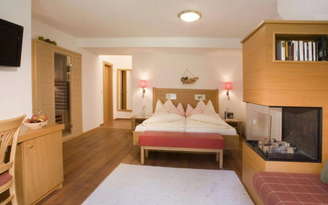 Hotel Tuxertal