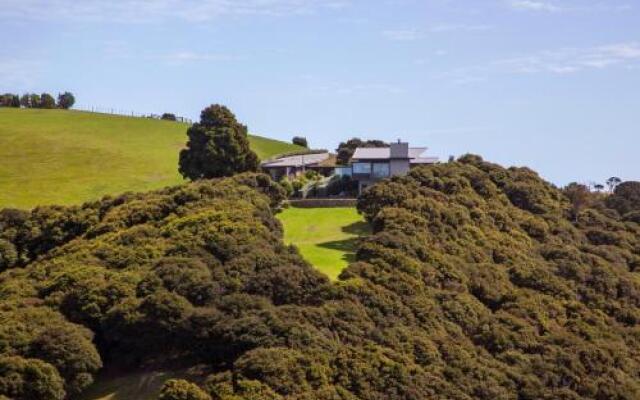Waiheke Luxury Blue and Green Rooms