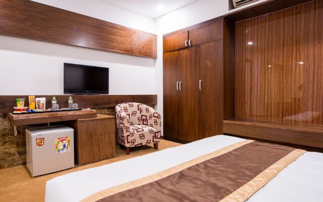 Night Hotel