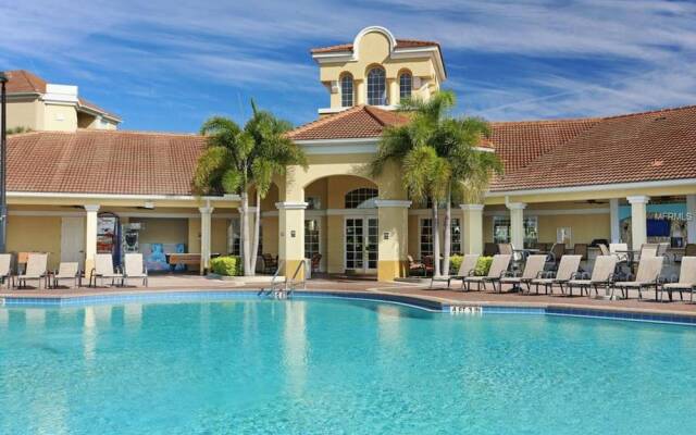 Vista Cay Four-bedroom