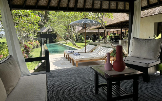 Villa Pantulan Bali Hotel