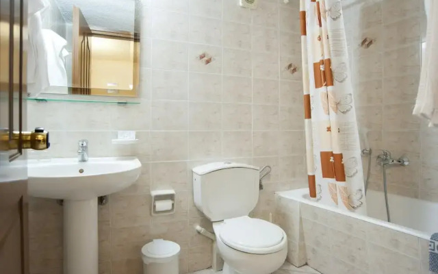 Hermes Delphi Hotel