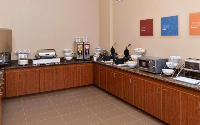 Comfort Inn & Suites Mandan - Bismarck