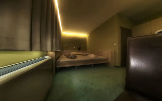 Hotel Lav