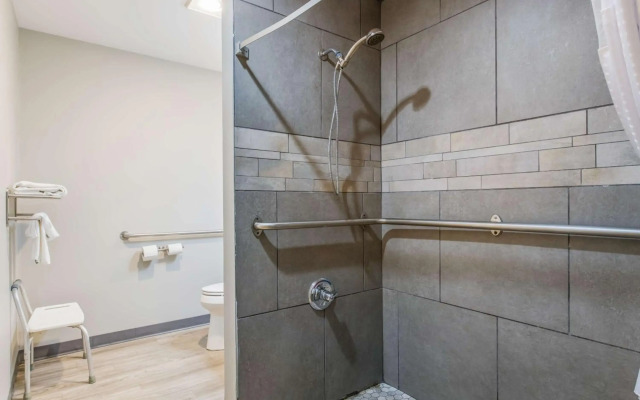 SureStay Plus Hotel by Best Western Sevierville