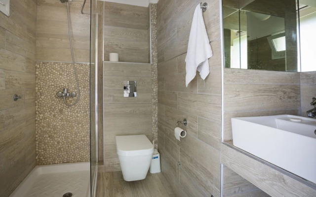 Olive Grove Studios & Apartments
