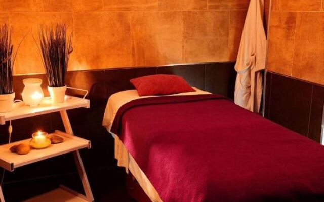 Howard Johnson by Wyndham Plaza Hotel Mayorazgo