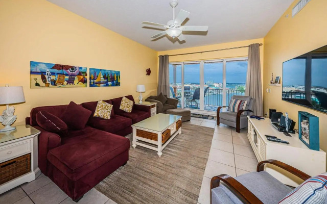 Waterfront Breeze Condo Condo