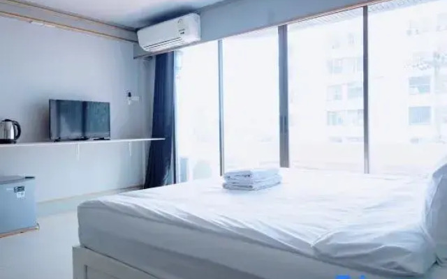 Mitr Inn Nimman 12